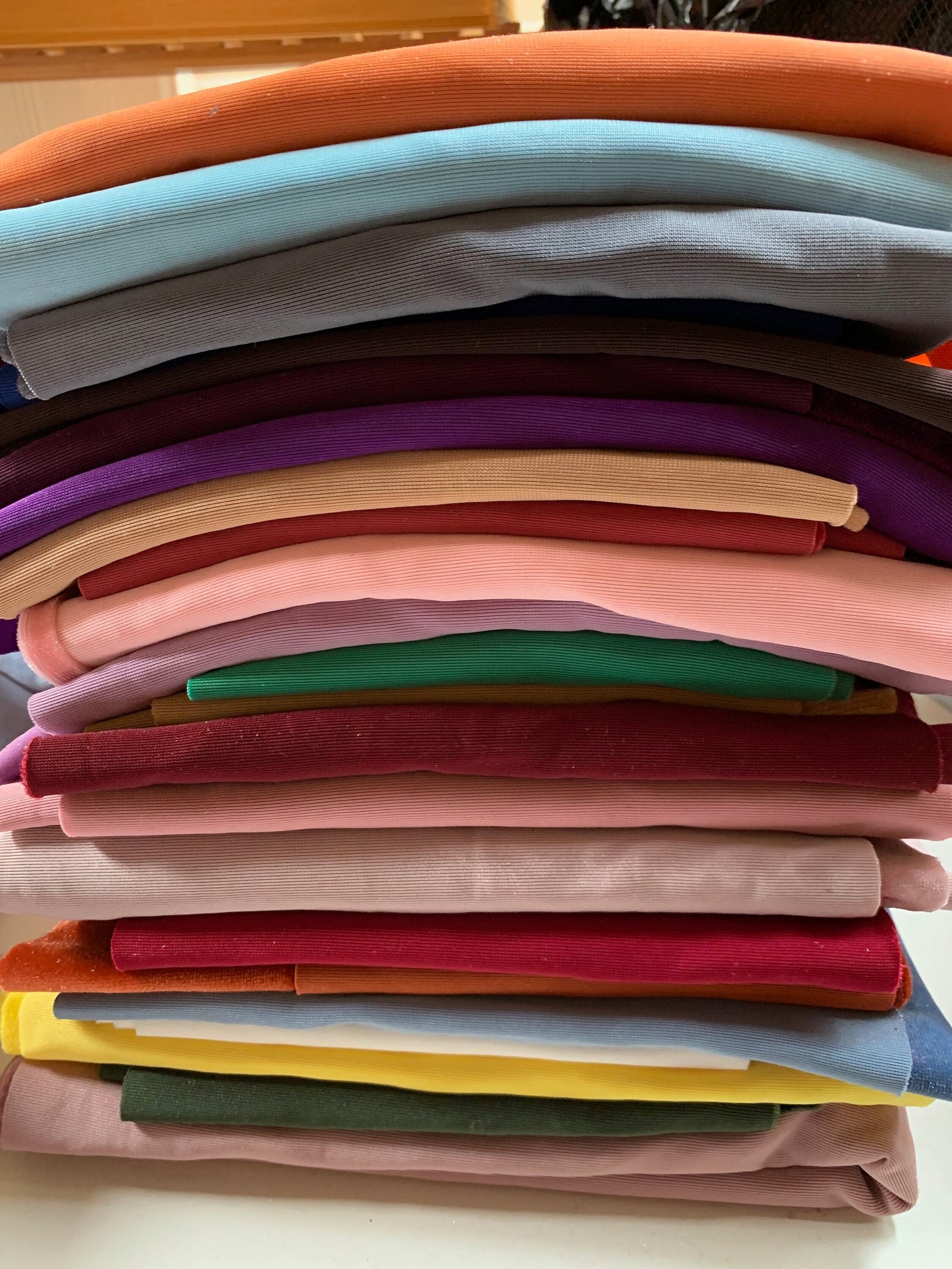 River VARIOUS COLORS Polyester Stretch Velvet Fabric Scraps/Remnants/Off Cuts for Scrunchies, Headbands, Ribbons, Patterns, Crafts - 10131