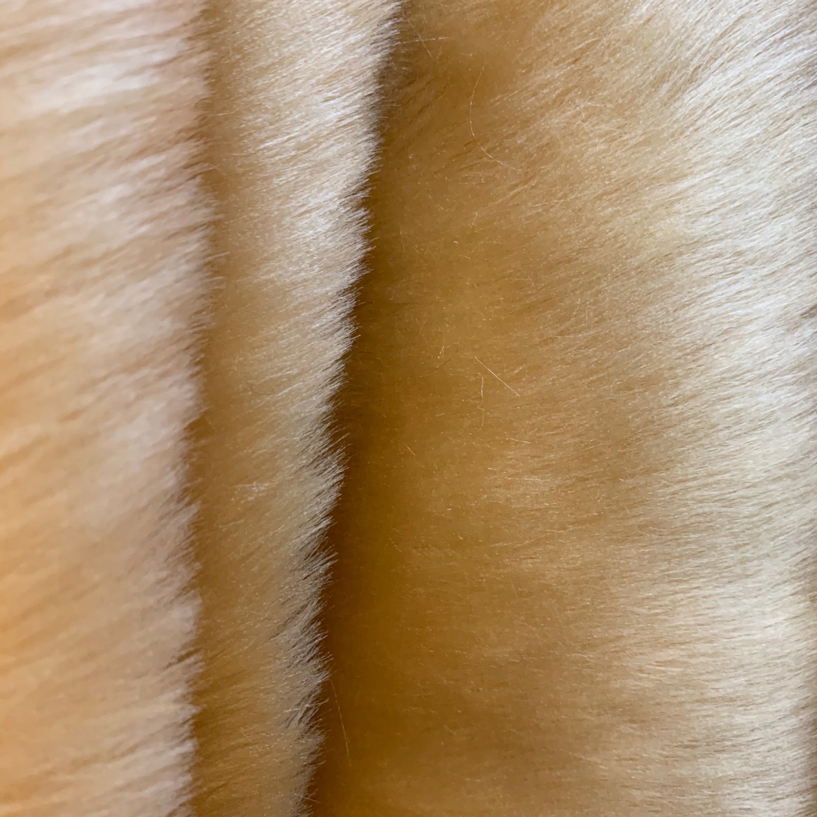Zahra GOLD 0.75 Inch Short Pile Soft Faux Fur Fabric for Fursuit, Cosplay Costume, Photo Prop, Trim, Throw Pillow, Crafts - 10177