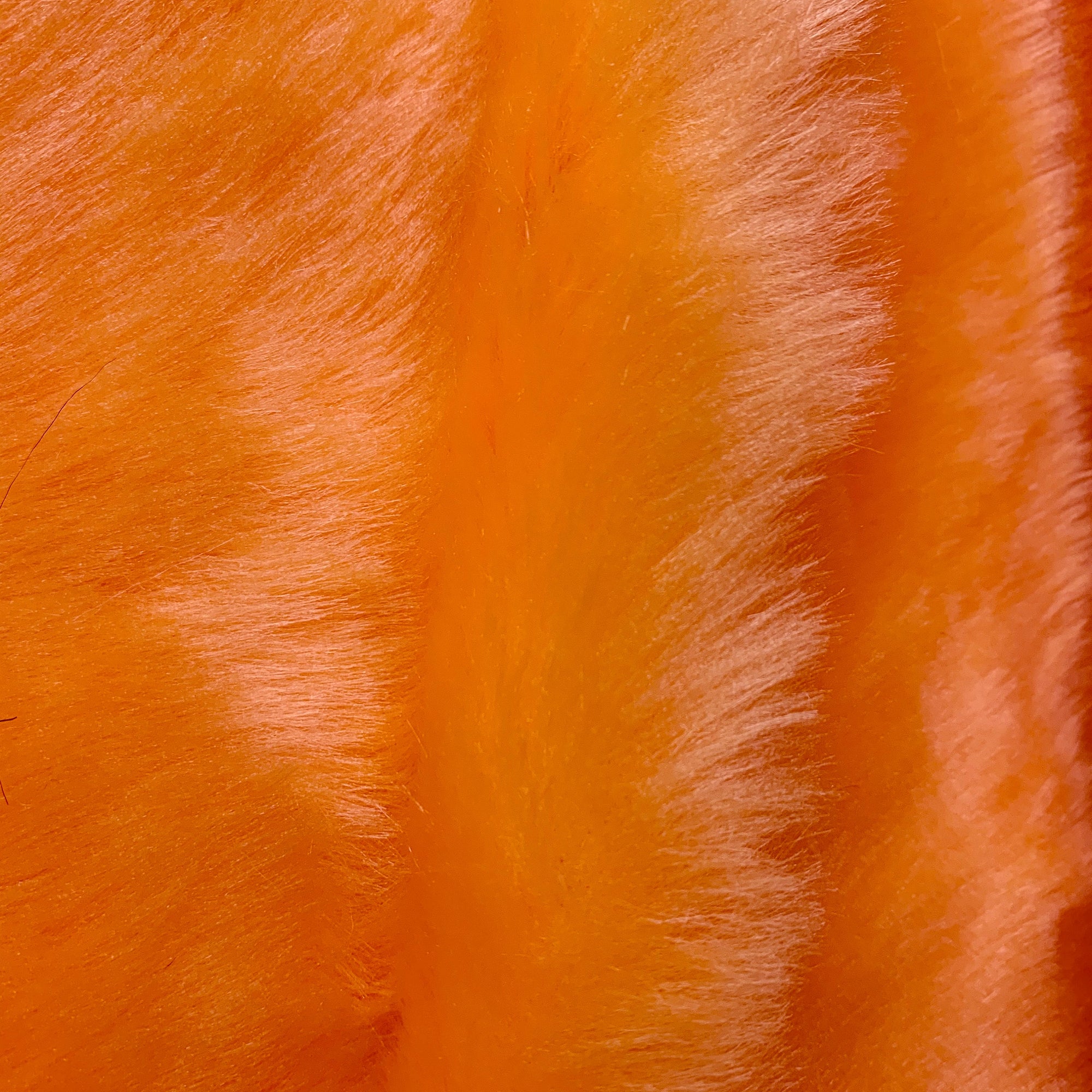 Zahra ORANGE 0.75 Inch Short Pile Soft Faux Fur Fabric for Fursuit, Cosplay Costume, Photo Prop, Trim, Throw Pillow, Crafts - 10177