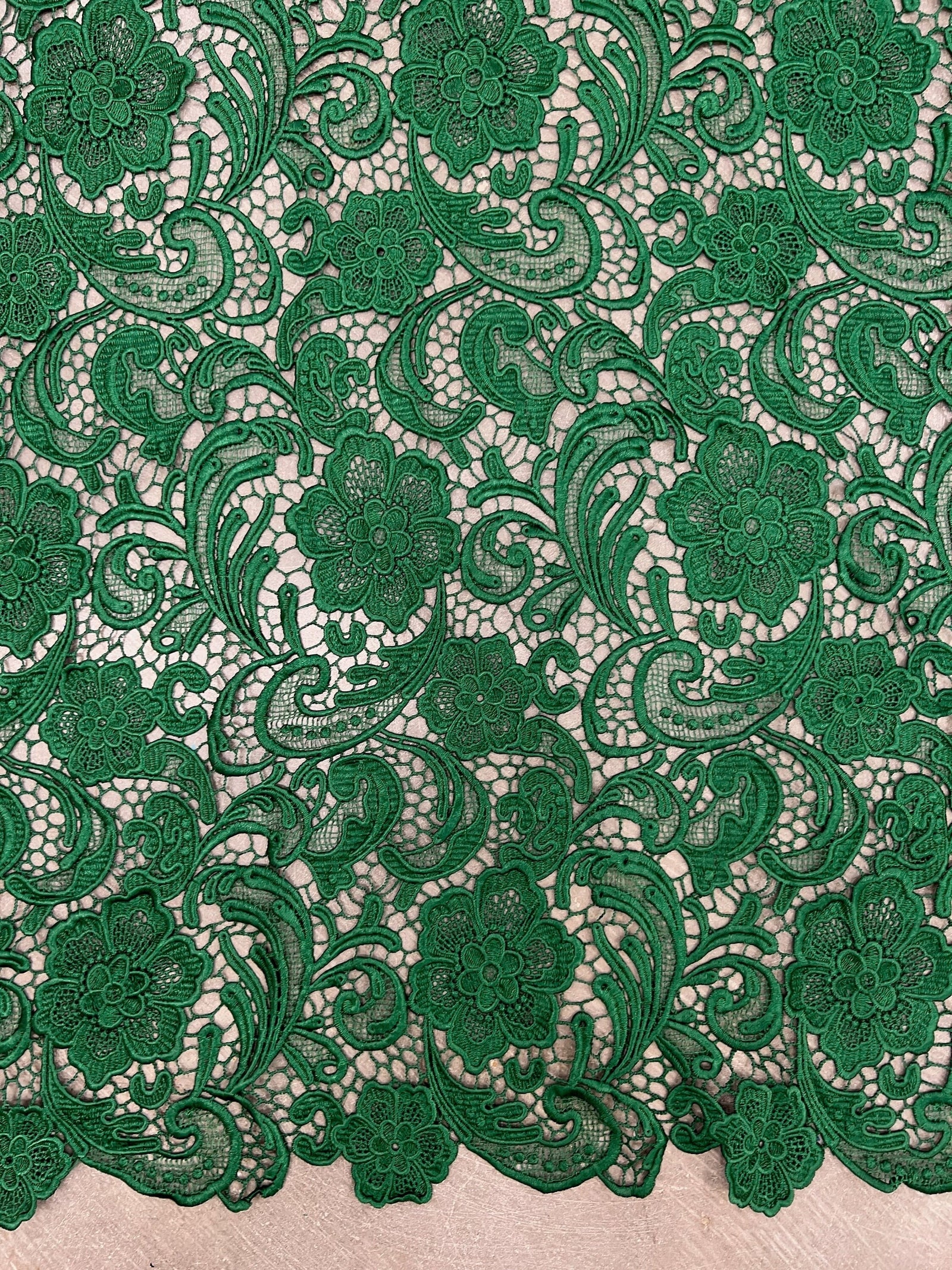 Maggie HUNTER GREEN Guipure Venice Medium Weight Lace Fabric by the Yard - 10019