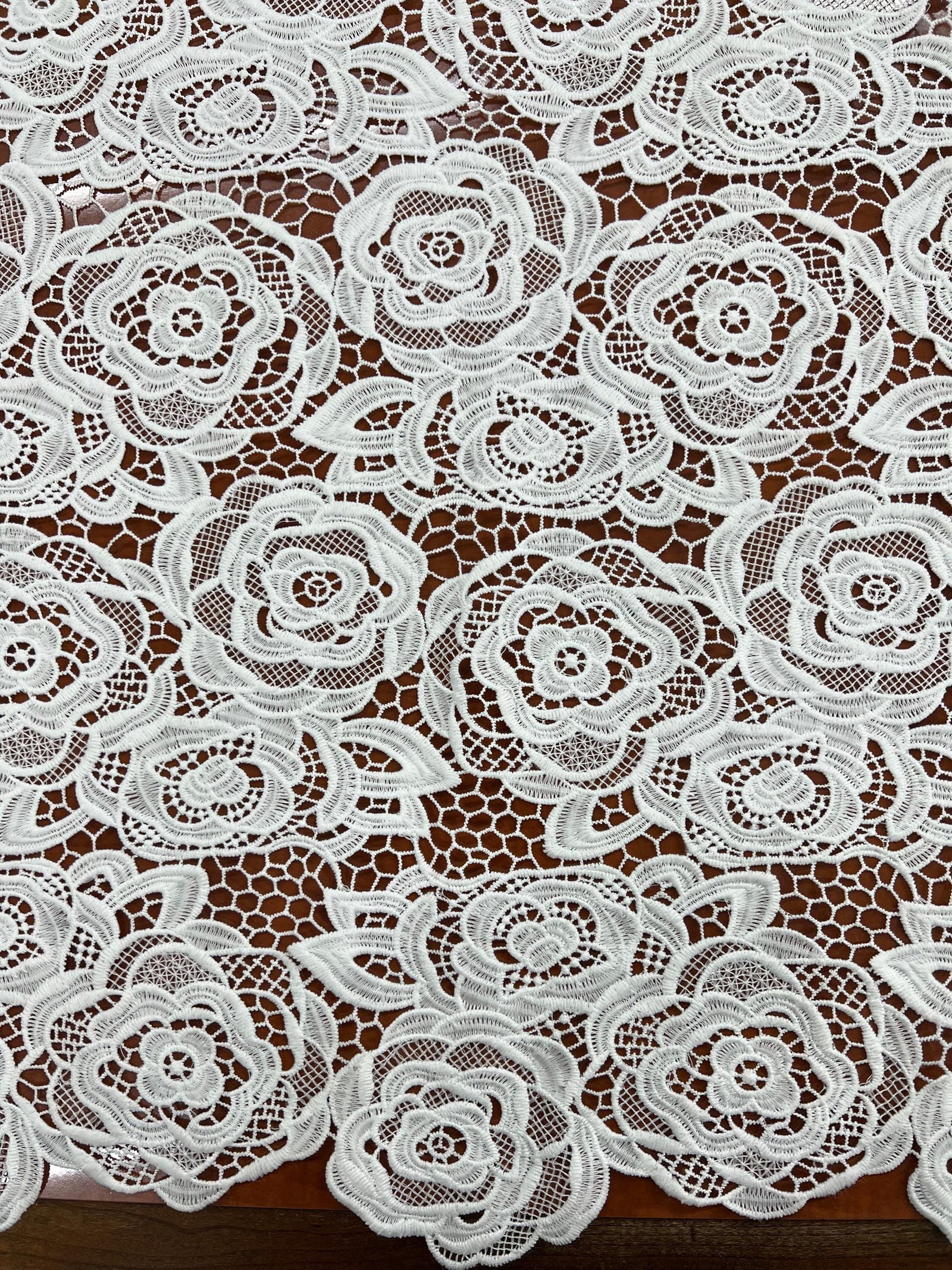 Aleah OFF WHITE Guipure Venice Medium Weight Lace Fabric by the Yard - 10147