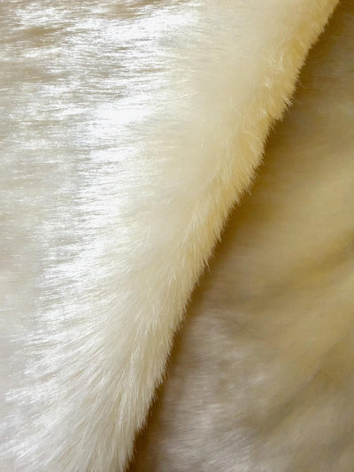 Zahra IVORY 0.75 Inch Short Pile Soft Faux Fur Fabric for Fursuit, Cosplay Costume, Photo Prop, Trim, Throw Pillow, Crafts - 10177